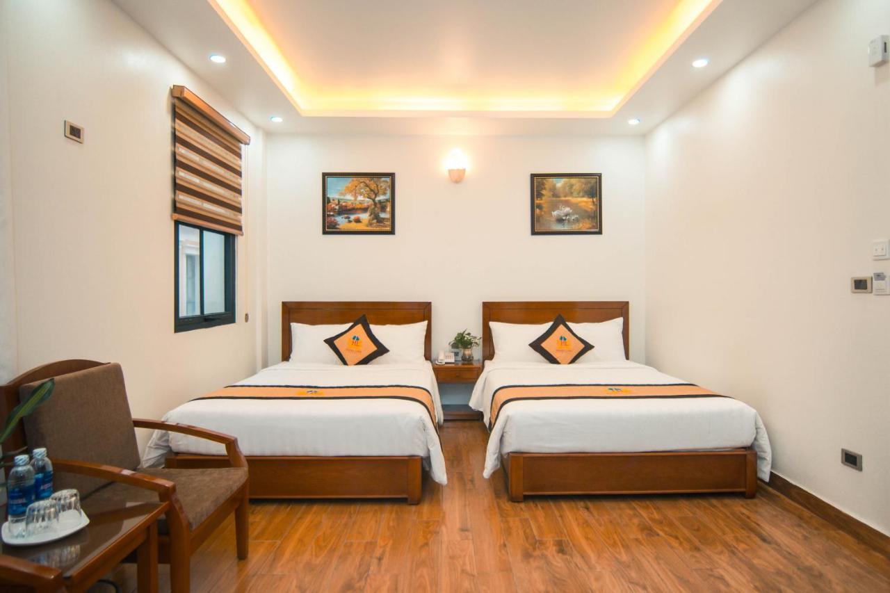 הלונג Hoang Long Hotel מראה חיצוני תמונה