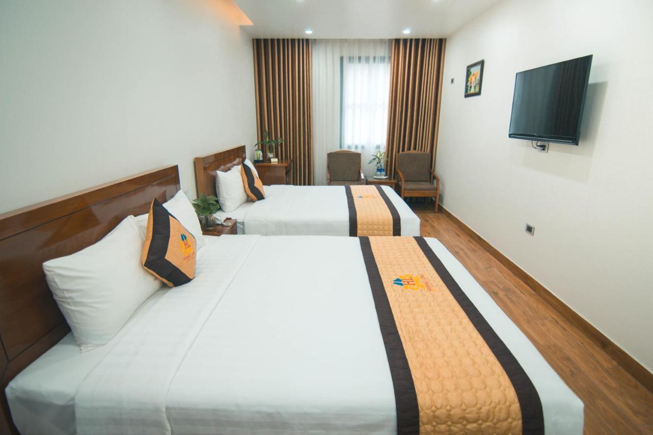הלונג Hoang Long Hotel מראה חיצוני תמונה
