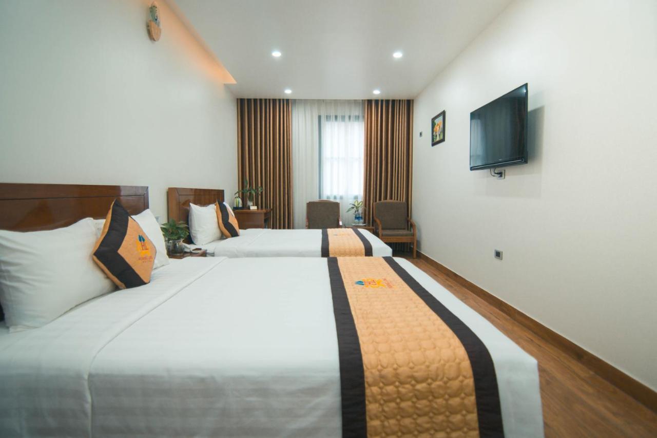 הלונג Hoang Long Hotel מראה חיצוני תמונה