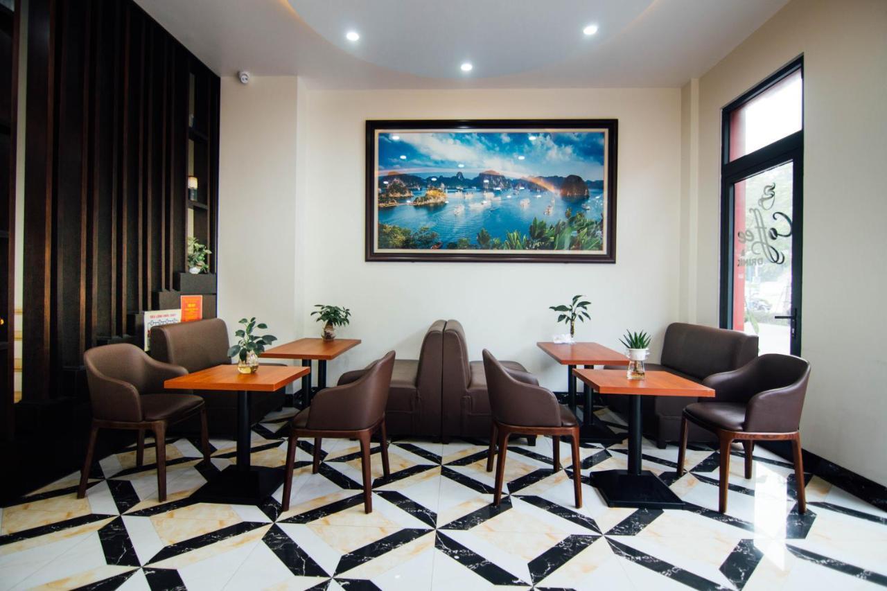 הלונג Hoang Long Hotel מראה חיצוני תמונה